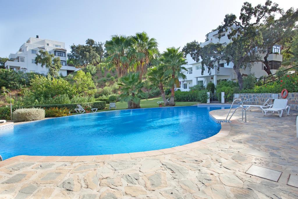 Apartment Jacarandas De Elviria Marbella Ngoại thất bức ảnh